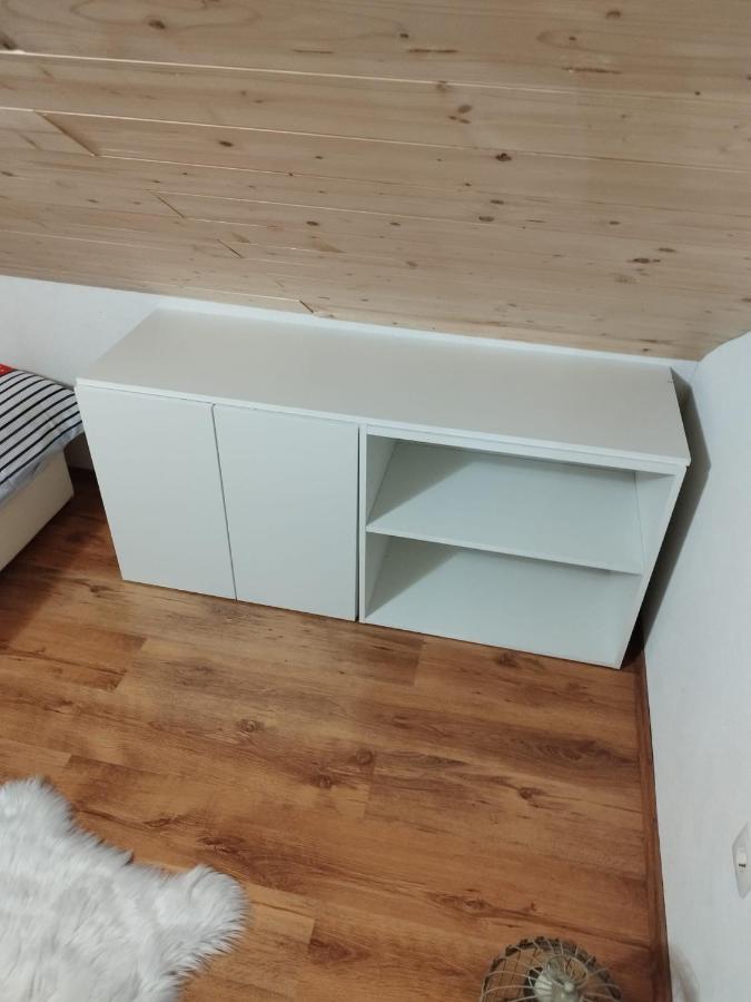 Maris Apartment Vodenjak Luaran gambar