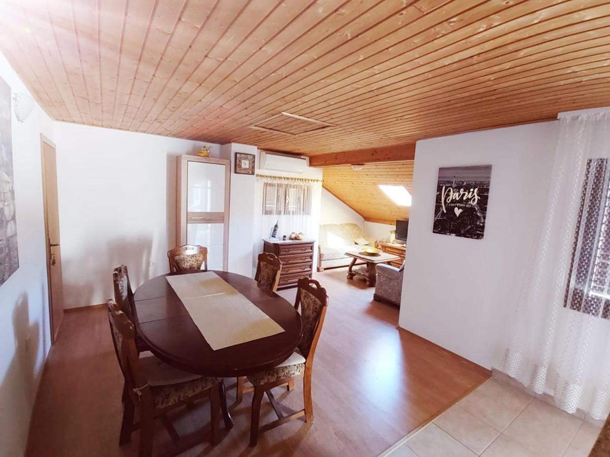Maris Apartment Vodenjak Luaran gambar