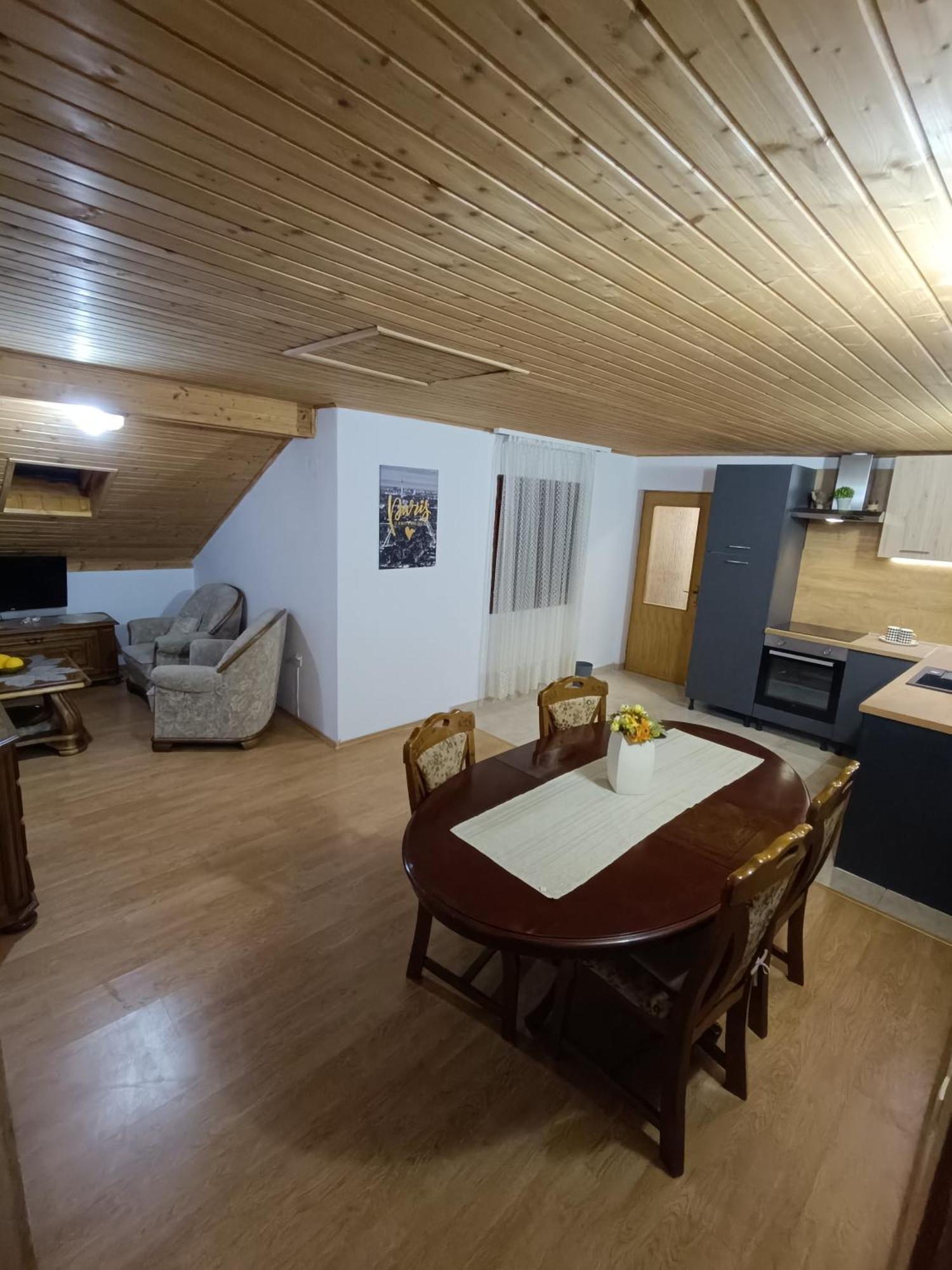 Maris Apartment Vodenjak Luaran gambar